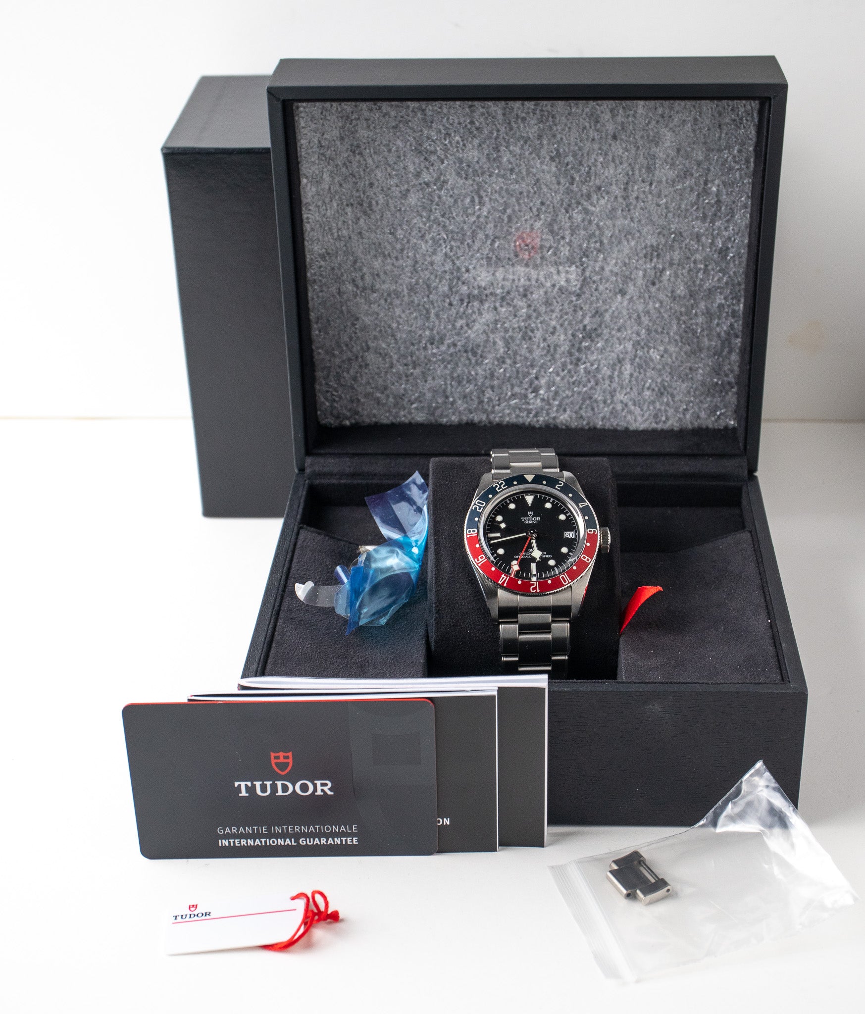 Tudor Black Bay GMT Pepsi 79830RB