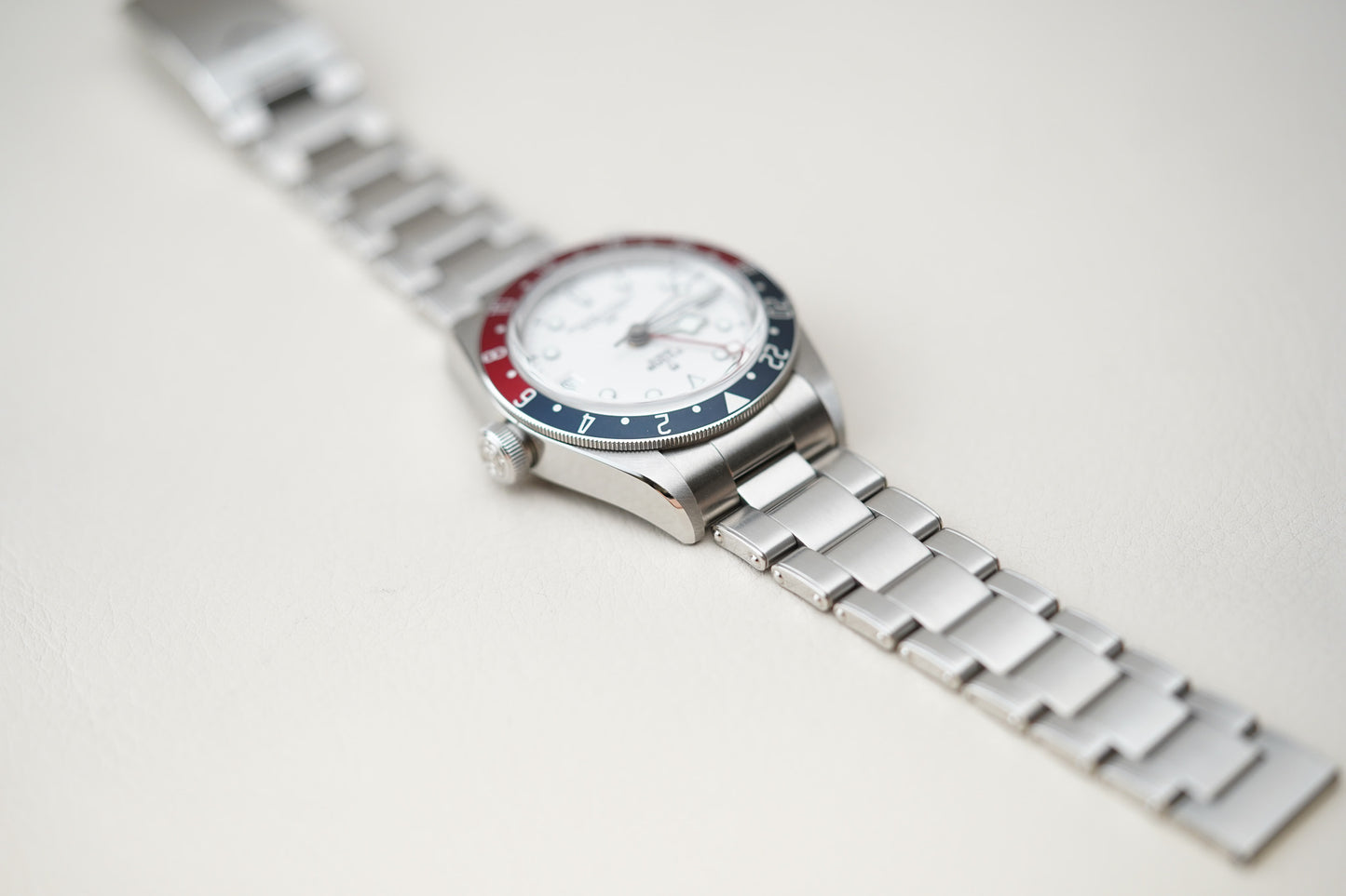 Tudor Black Bay GMT Pepsi Opaline 79830RB