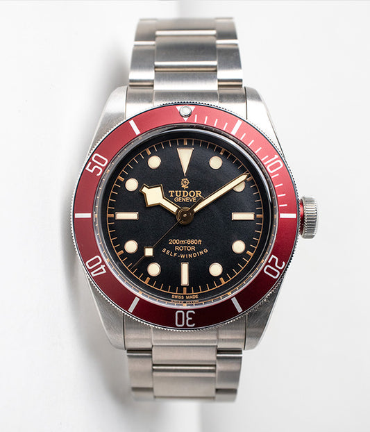 Tudor Black Bay Red 79220R