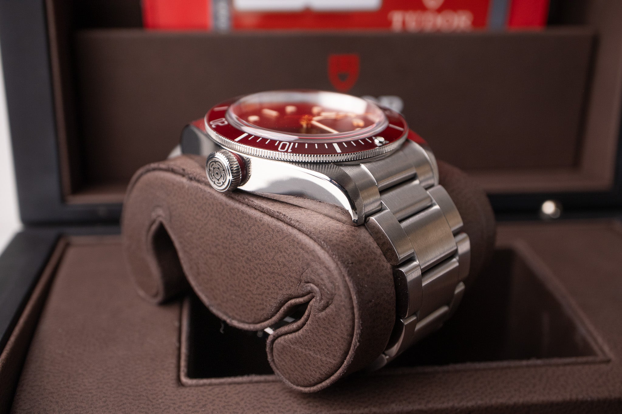 Tudor Black Bay Red 79220R