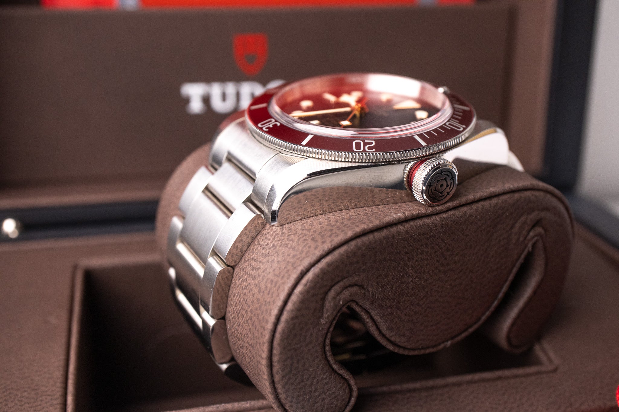 Tudor Black Bay Red 79220R