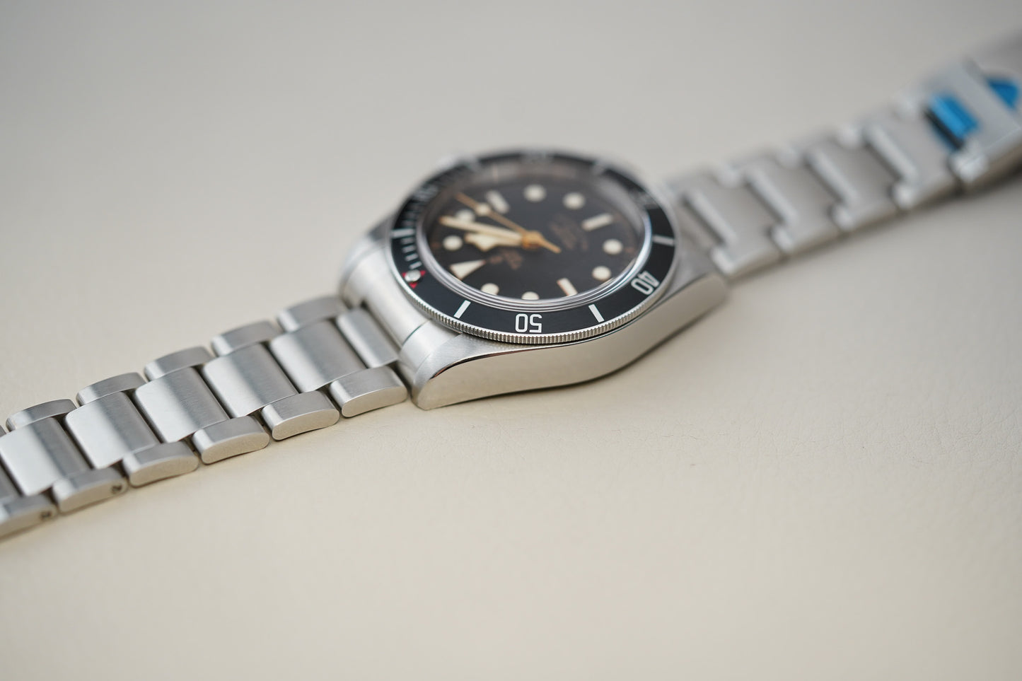 Tudor Heritage Black Bay Black 79220N 'Smiley'