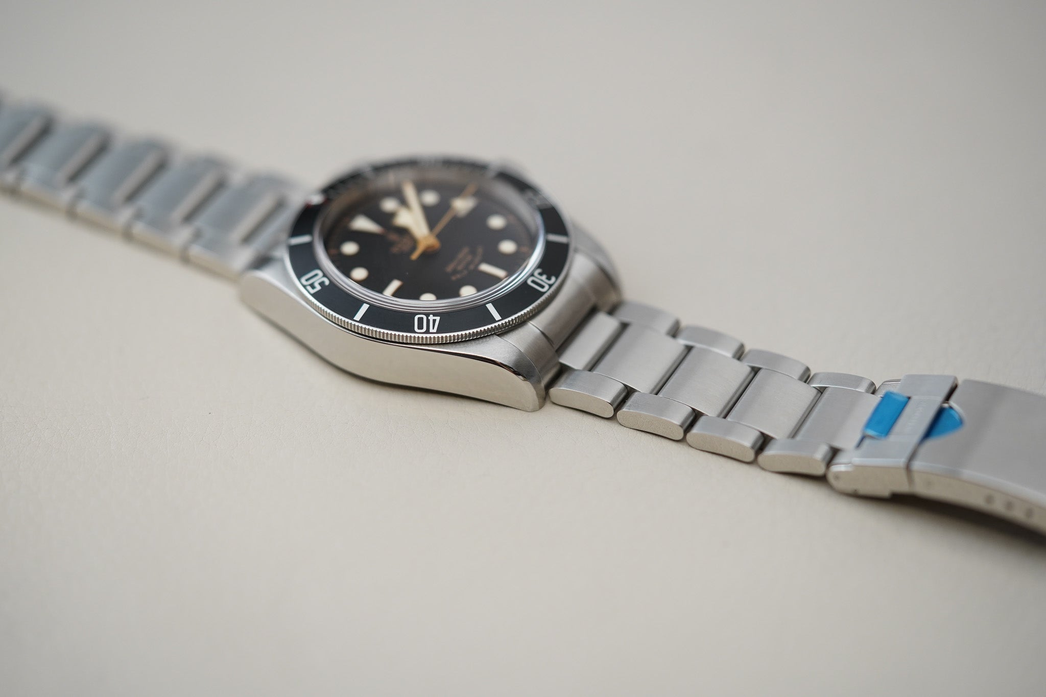 Tudor Heritage Black Bay Black 79220N 'Smiley'