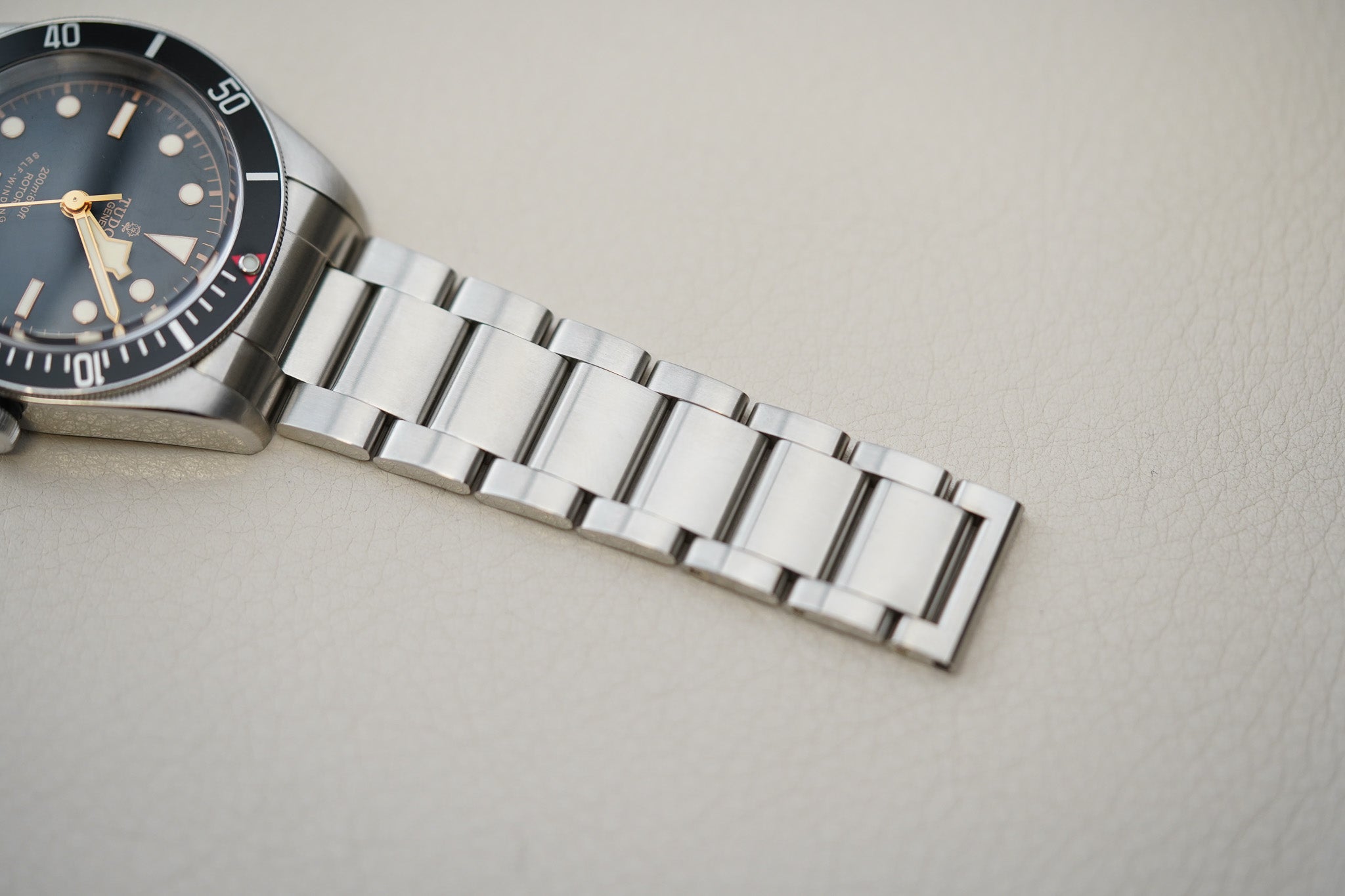 Tudor Heritage Black Bay Black 79220N 'Smiley'