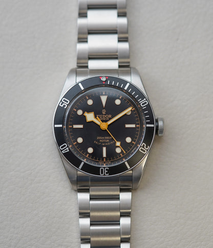 Tudor Heritage Black Bay Black 79220N 'Smiley'