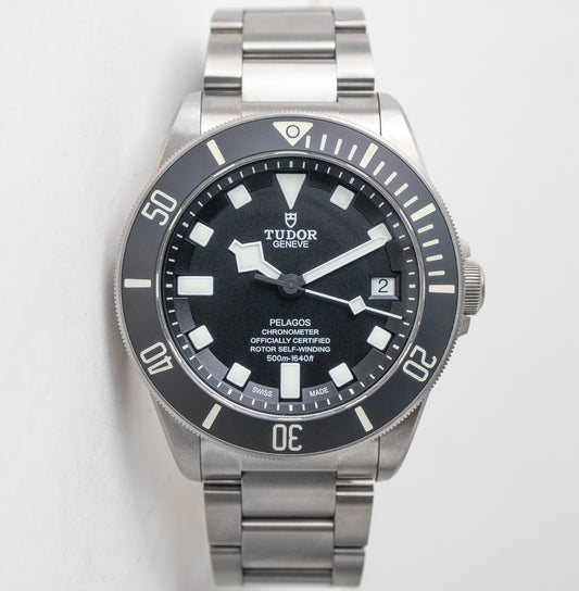 Tudor Pelagos 25600TN