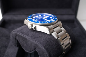 Tudor Pelagos Blue reference 25600TB top right side of the case and lug with the crown