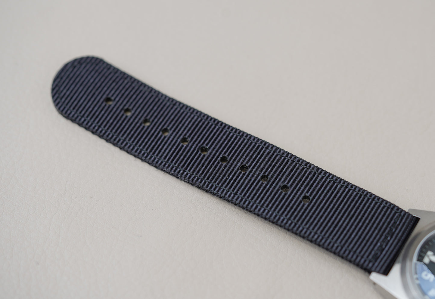 Unimatic Modello Due U2-H Limited Edition For Hodinkee