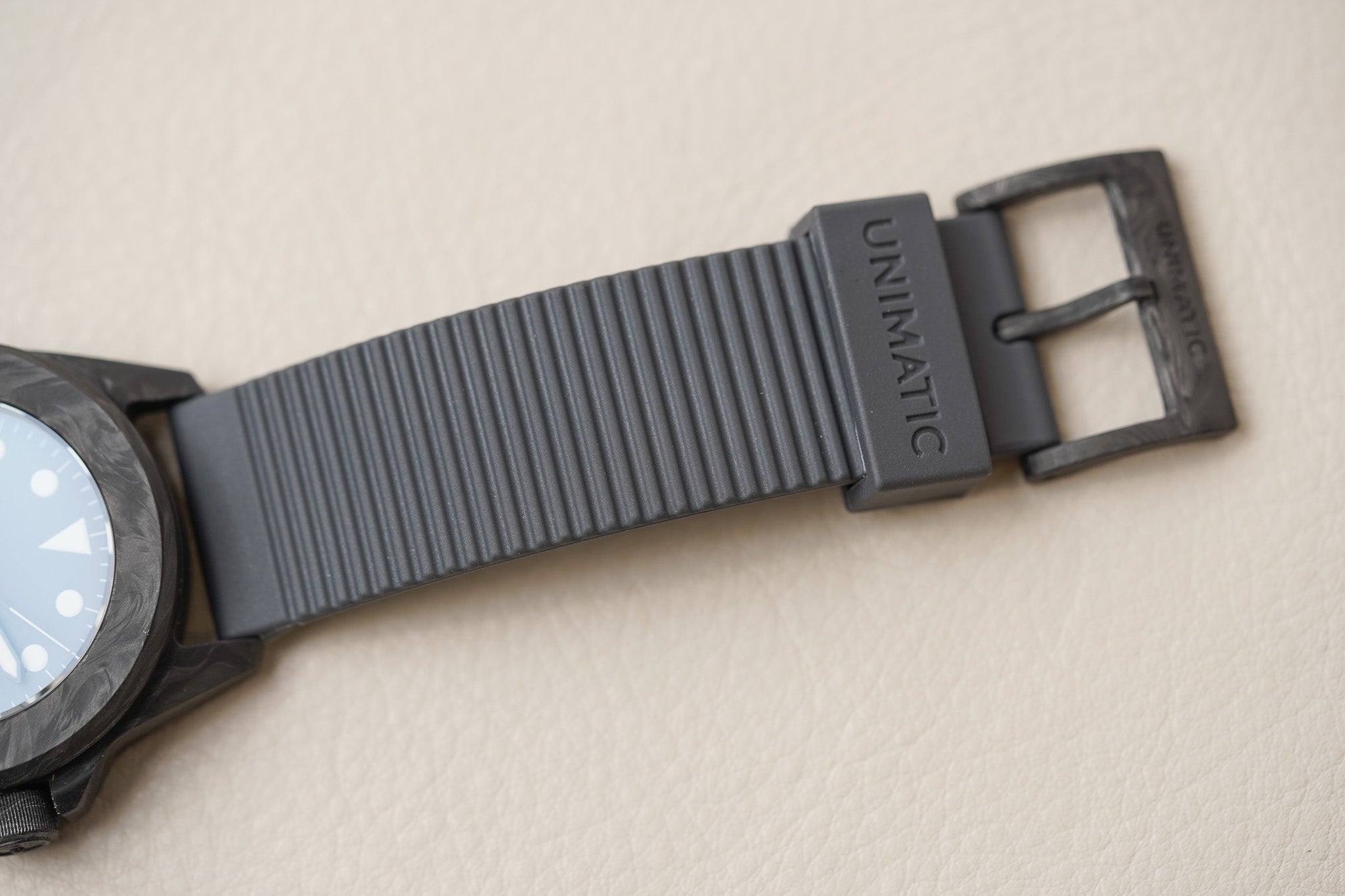 Unimatic x Hodinkee Modello Quattro Carbon U4S-C-H