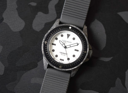 Unimatic x Hodinkee Modello Uno Carbon U1S-C-H