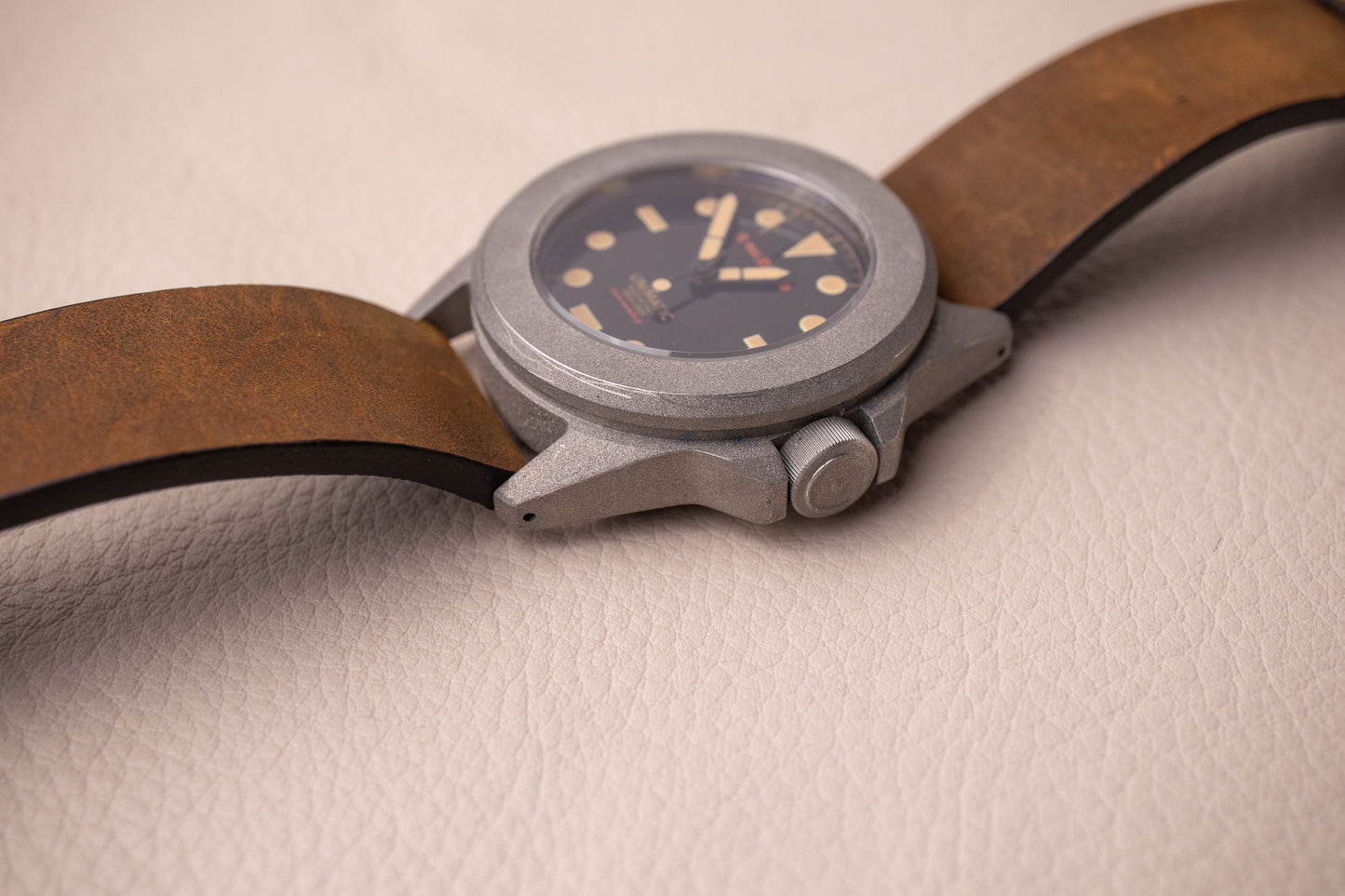 Unimatic x Royal Enfield Modello Quattro UH-RE