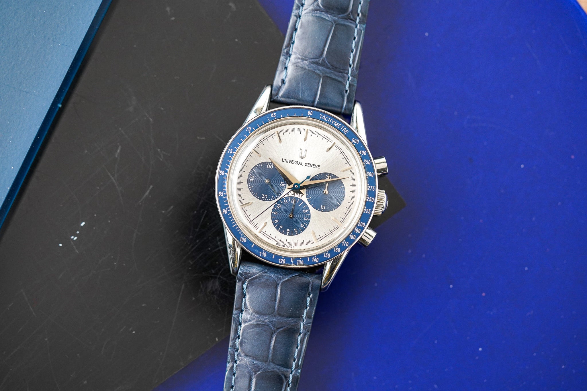 Universal Geneve Blue Compax Ref 884.495 