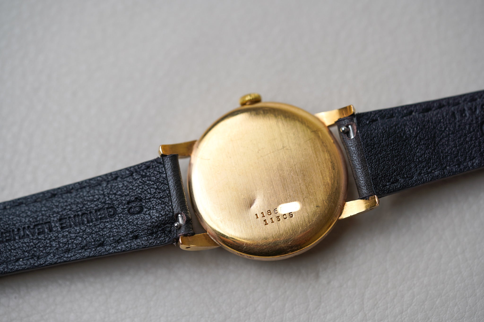 Universal Genève Triple Calendar Moonphase 18k Yellow Gold 11305