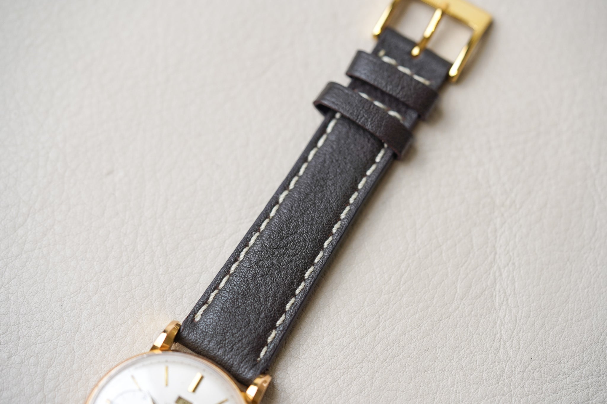 Universal Genève Triple Calendar Moonphase 18k Yellow Gold 11305