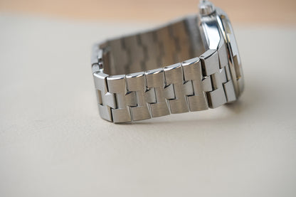 Vacheron Constantin Overseas Dualtime 4900V/110A-B334