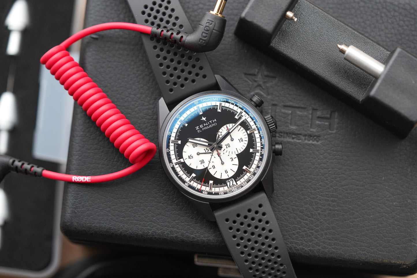Zenith Chronomaster El Primero 42 Aluminum Black 24.2041.400/21.R576