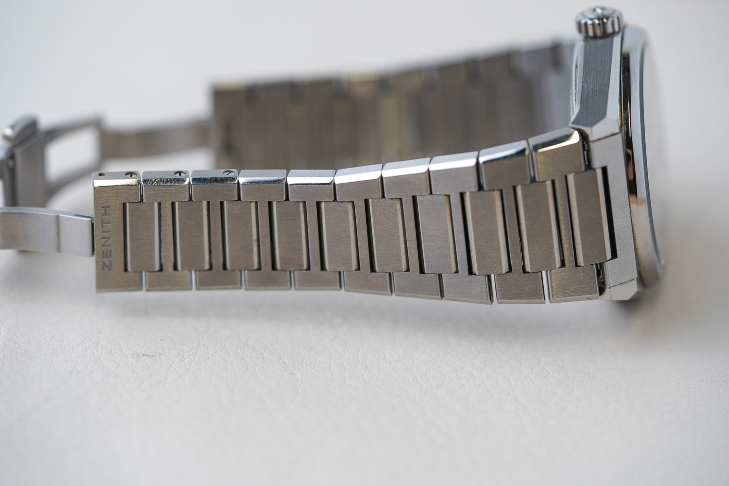 Zenith Defy Classic Skeleton 95.9000.670/78.M9000