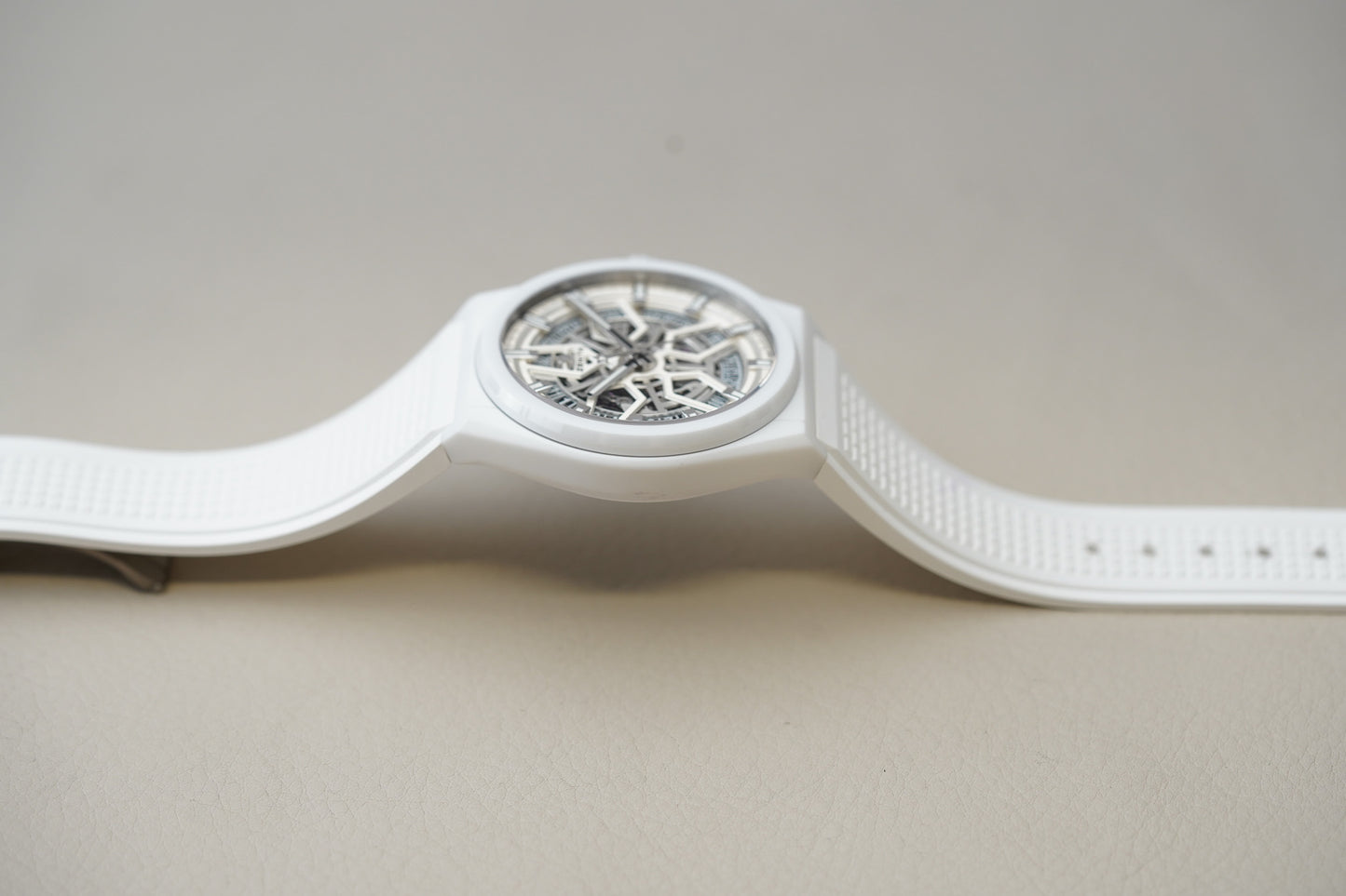 Zenith Defy Classic Skeleton White 49.9002.670/01.R792