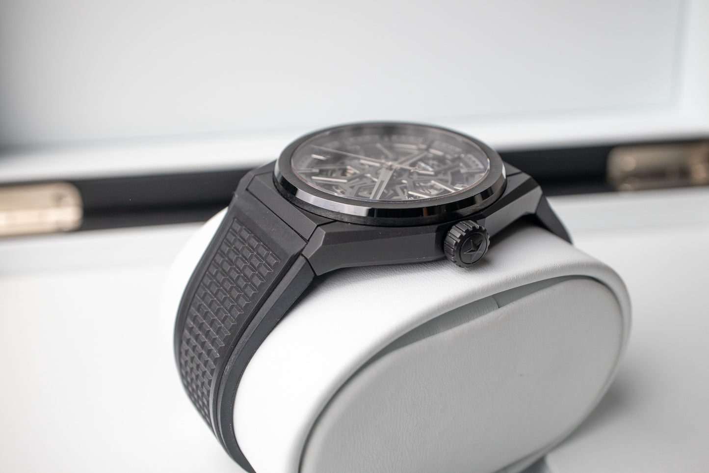 Zenith Defy Black Ceramic 49.9000.670/77.R782
