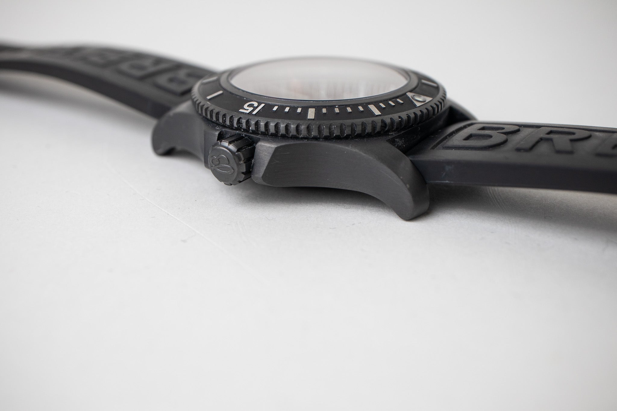 Breitling superocean sales 46 blacksteel