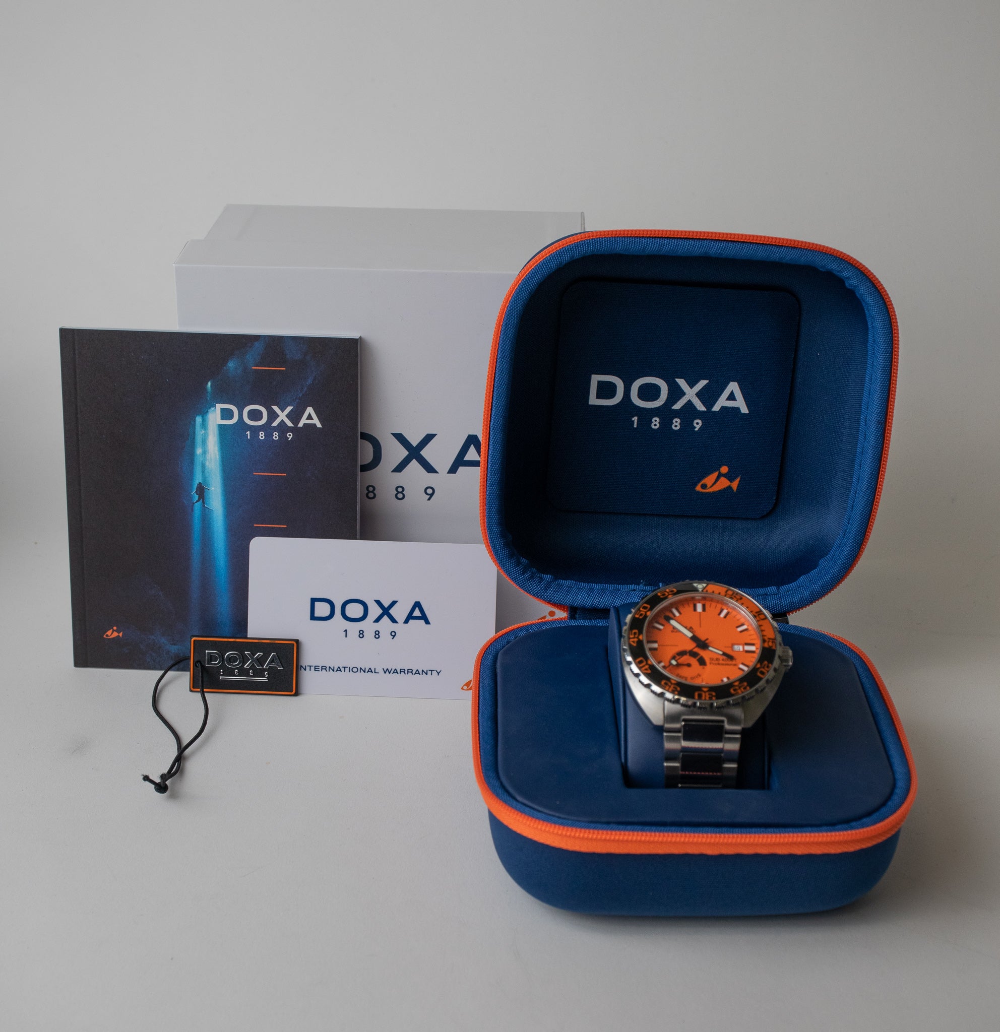 Doxa Sub 4000T Professional