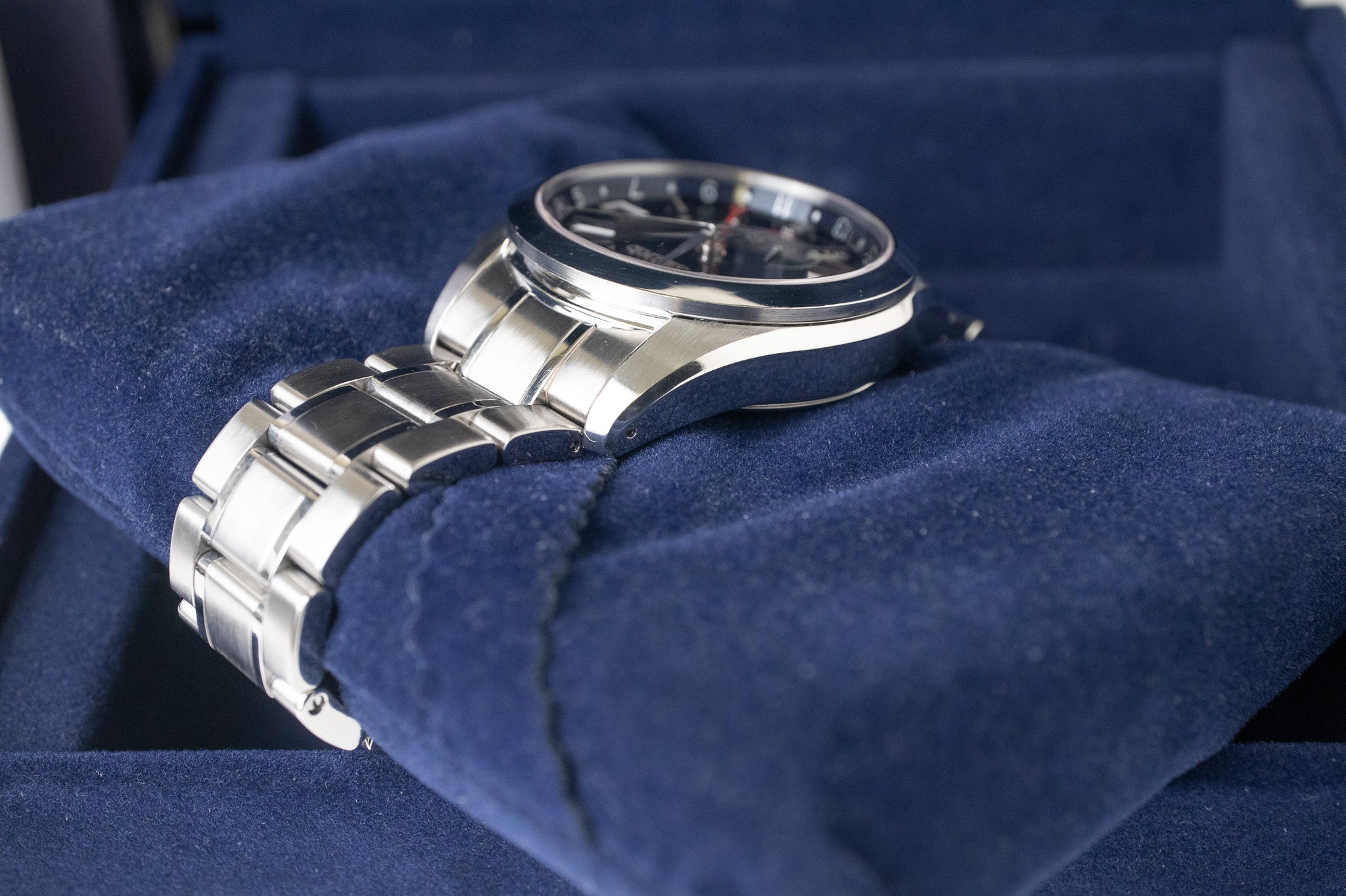 Grand Seiko GMT SBGE011