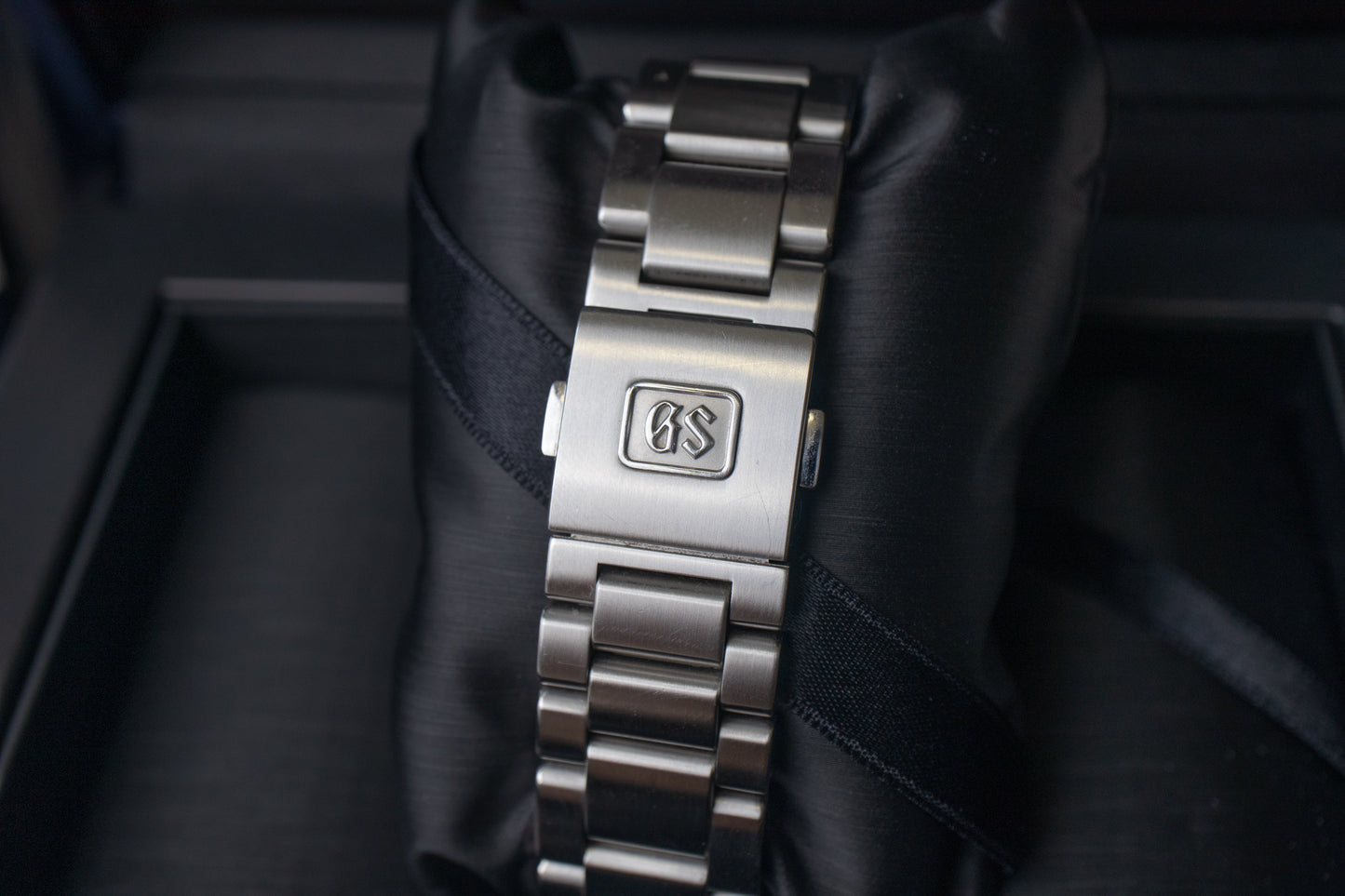 Grand Seiko GMT SBGN003