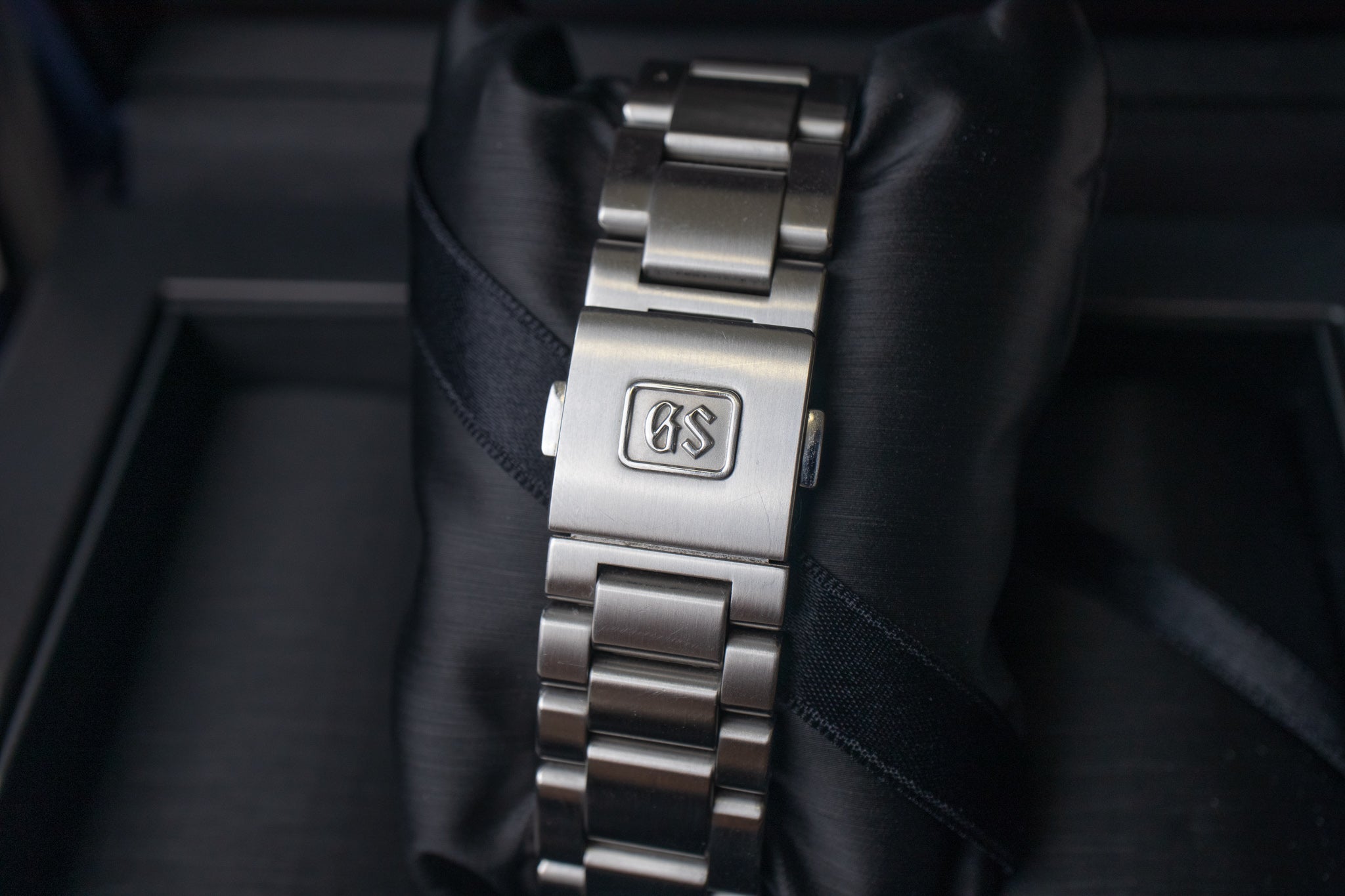Grand Seiko GMT SBGN003