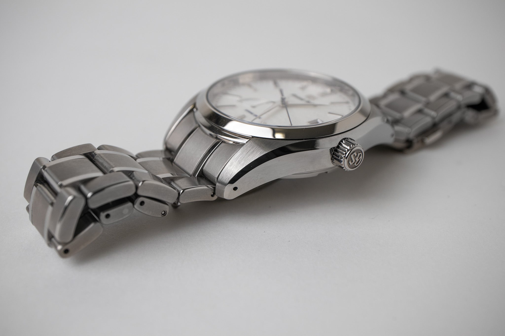 A Week On The Wrist: The Grand Seiko Spring Drive Snowflake SBGA211 - Hodinkee