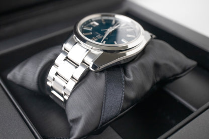 Grand Seiko SBGJ241 'Matrix'