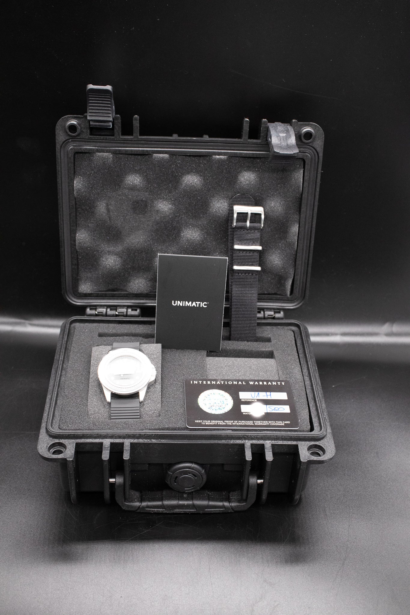 Unimatic Modello Uno U1-H Limited Edition For Hodinkee