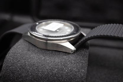 Unimatic Modello Uno U1-H Limited Edition For Hodinkee