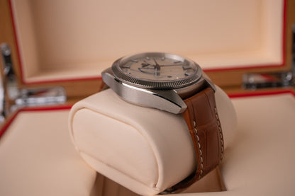 Omega Globemaster Annual Calendar