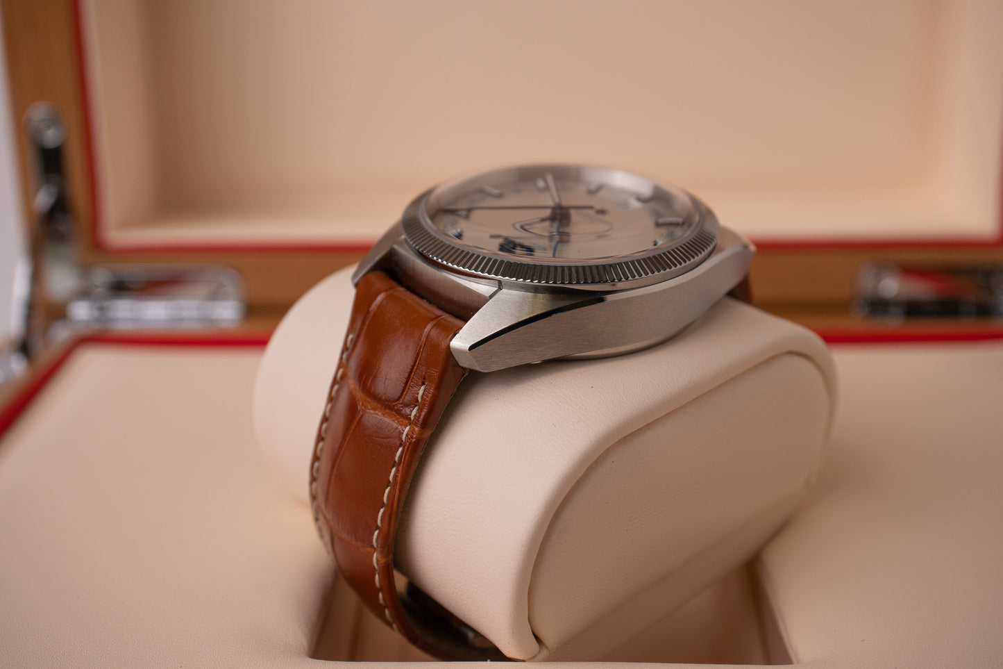 Omega Globemaster Annual Calendar