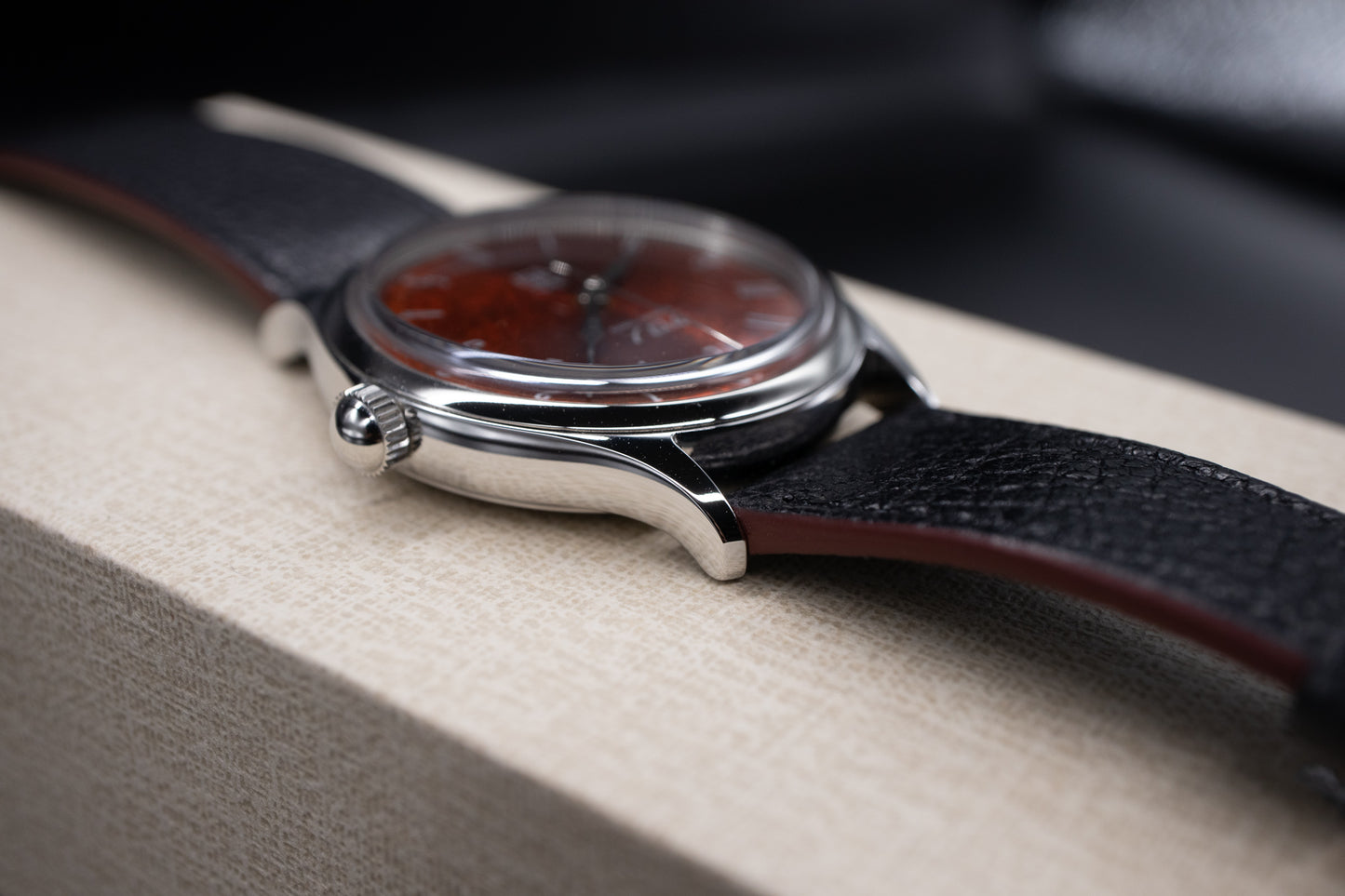 Kurono Tokyo Grand Akane Red