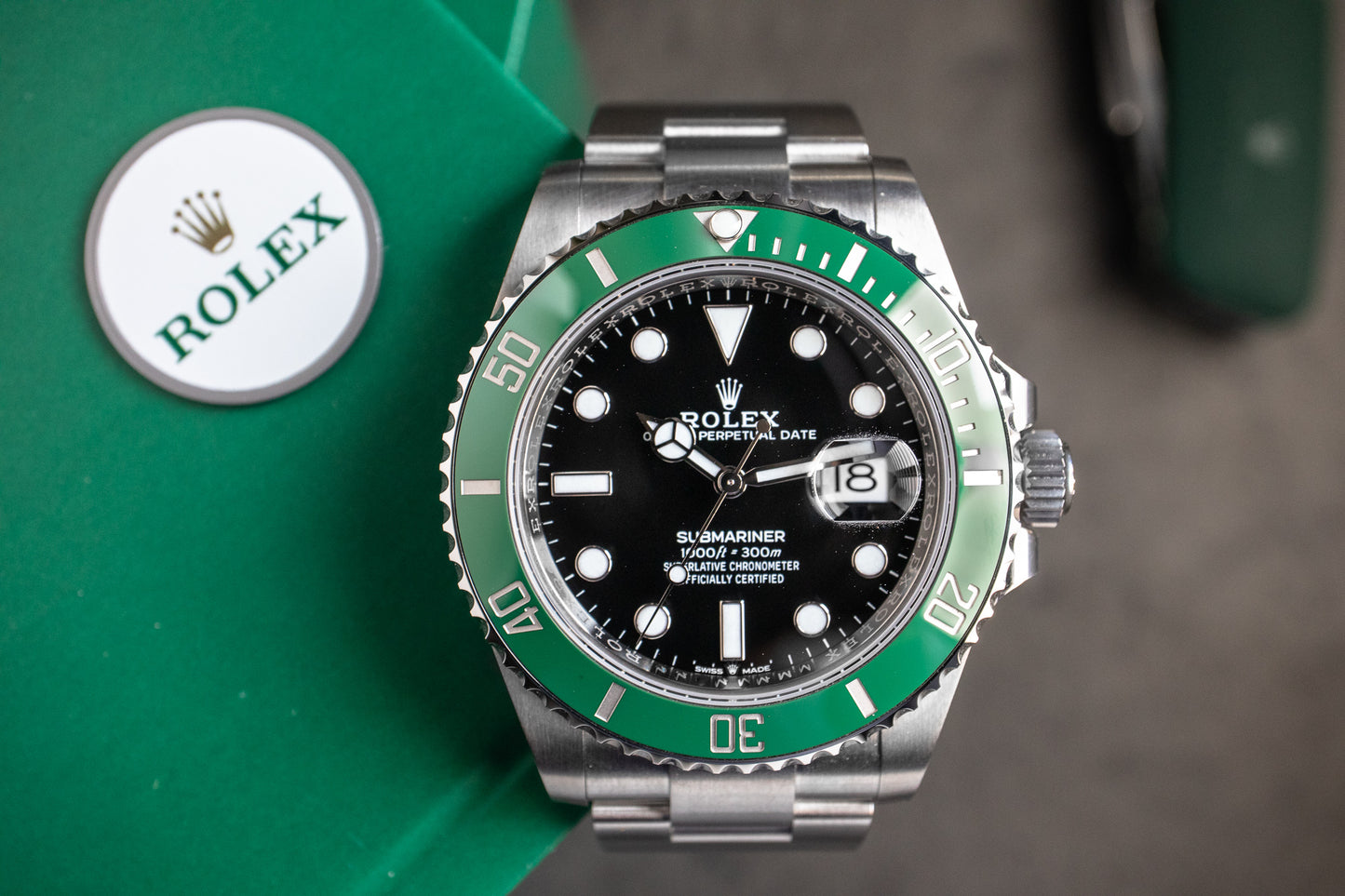 Pre-Owned: Rolex Submariner 122610LV