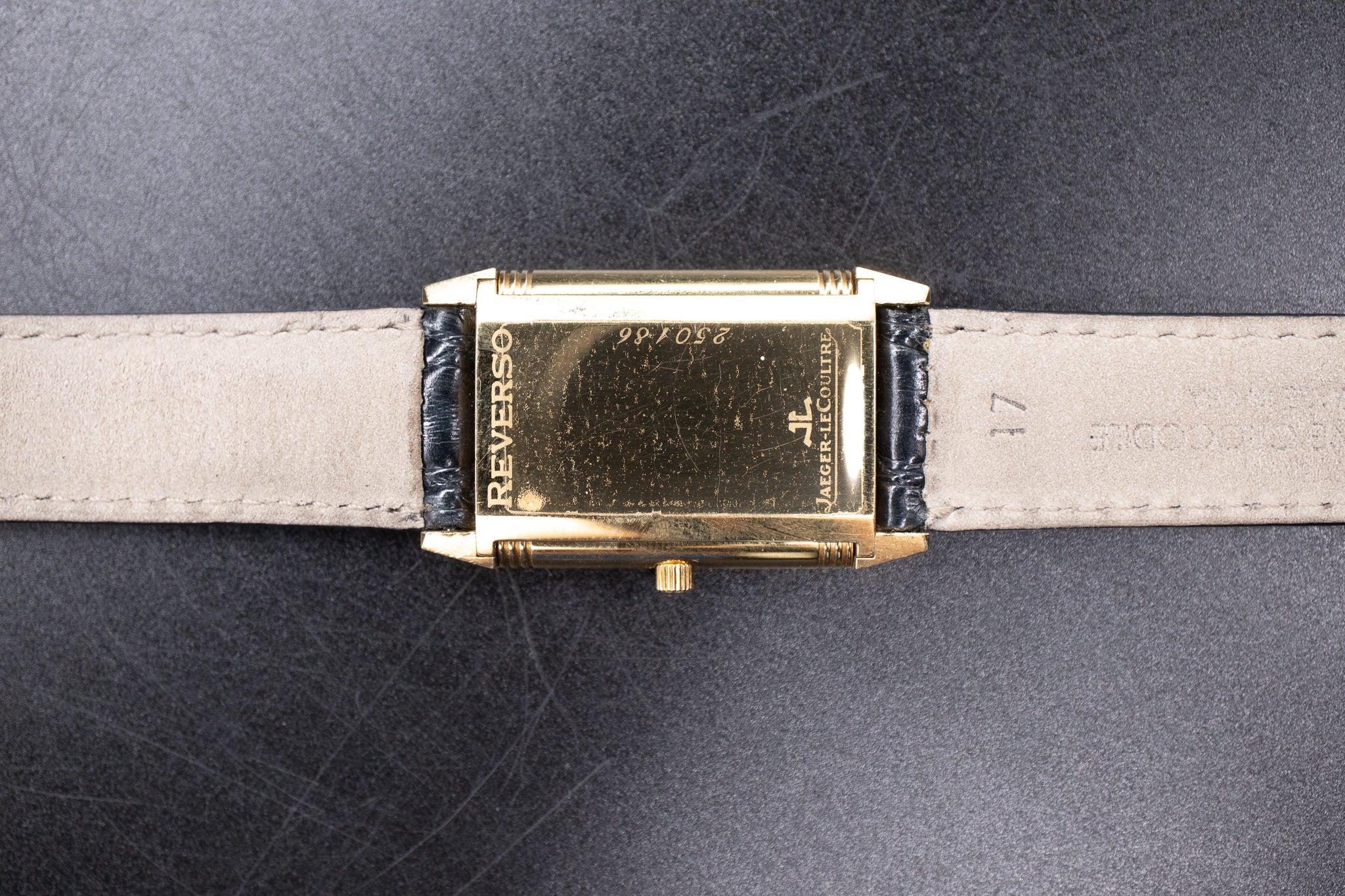 Pre-Owned: Jaeger Le Coultre Reverso 250.1.86