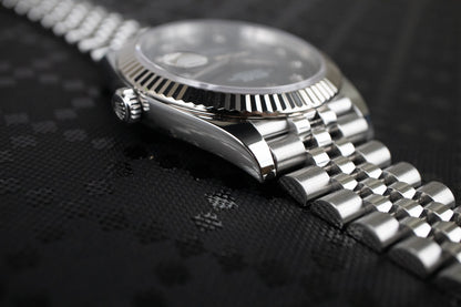 Pre-Owned: Rolex Datejust 126334 41mm Diamond Dial