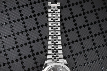 Pre-Owned: Rolex Datejust 126334 41mm Diamond Dial
