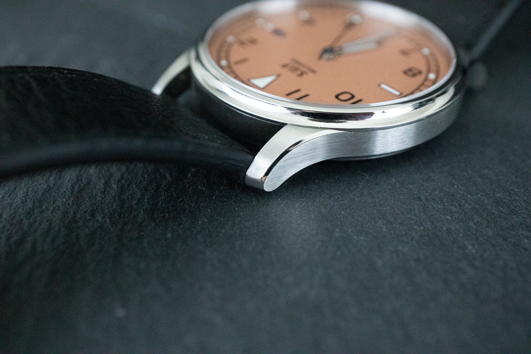 SUF Helsinki 180 Frosted Salmon Dial