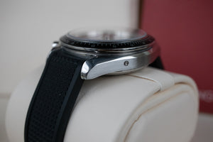 Pre-Owned: Omega Speedmaster Racing 326.32.40.50.01.002