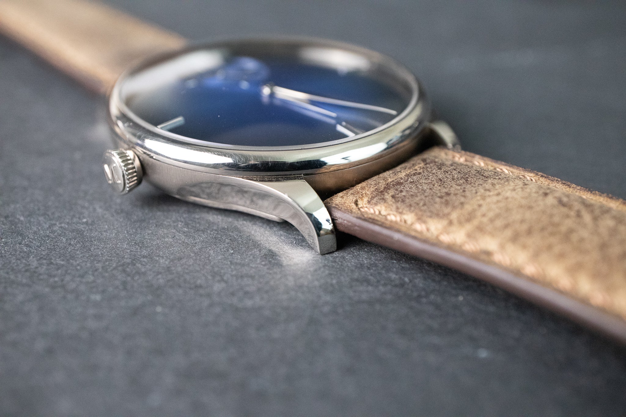 H.Moser Venturer Small Seconds Purity 2327-0207 – Belmont Watches