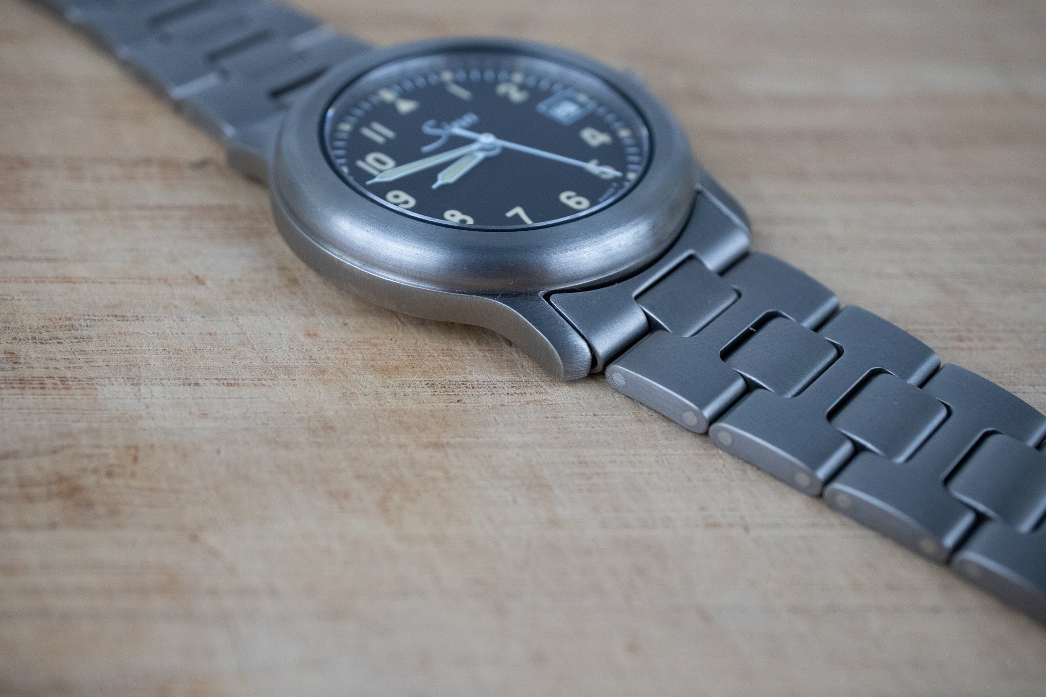Pre-Owned: Sinn 8826 Titanium
