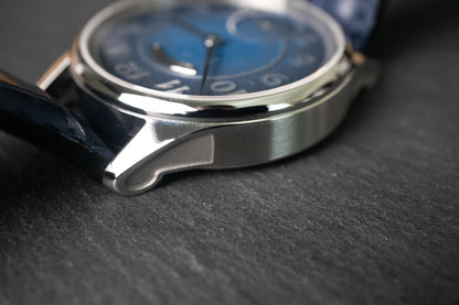 Pre-Owned: Laine Gelidus 2 Blue Fume Dial