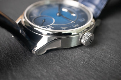 Pre-Owned: Laine Gelidus 2 Blue Fume Dial