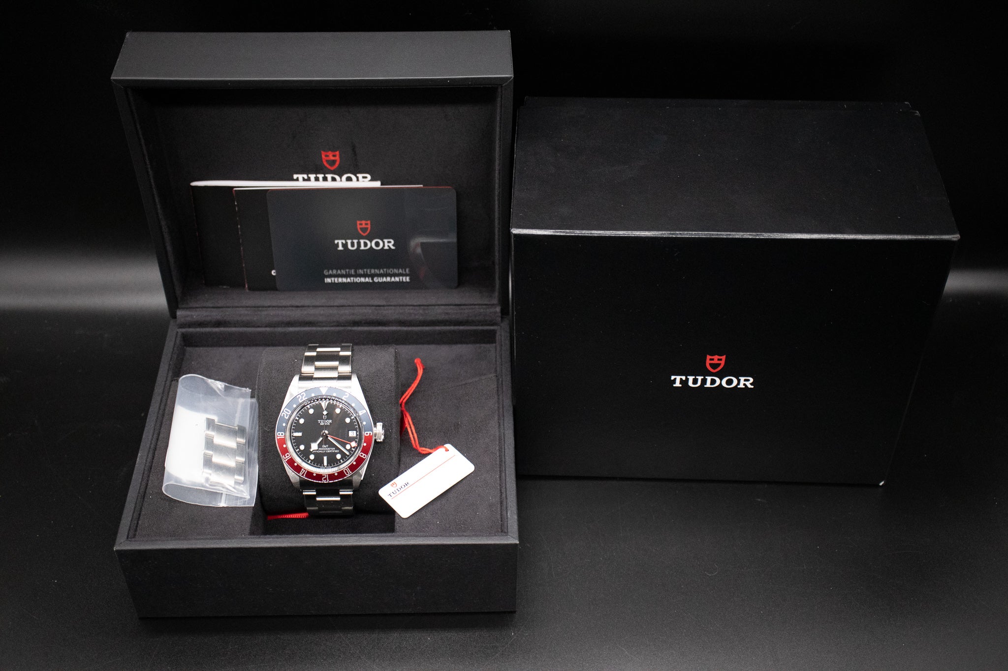 Pre-Owned 2020 Tudor Black Bay GMT Pepsi 79830RB 41mm Automatic Steel Bracelet Men's