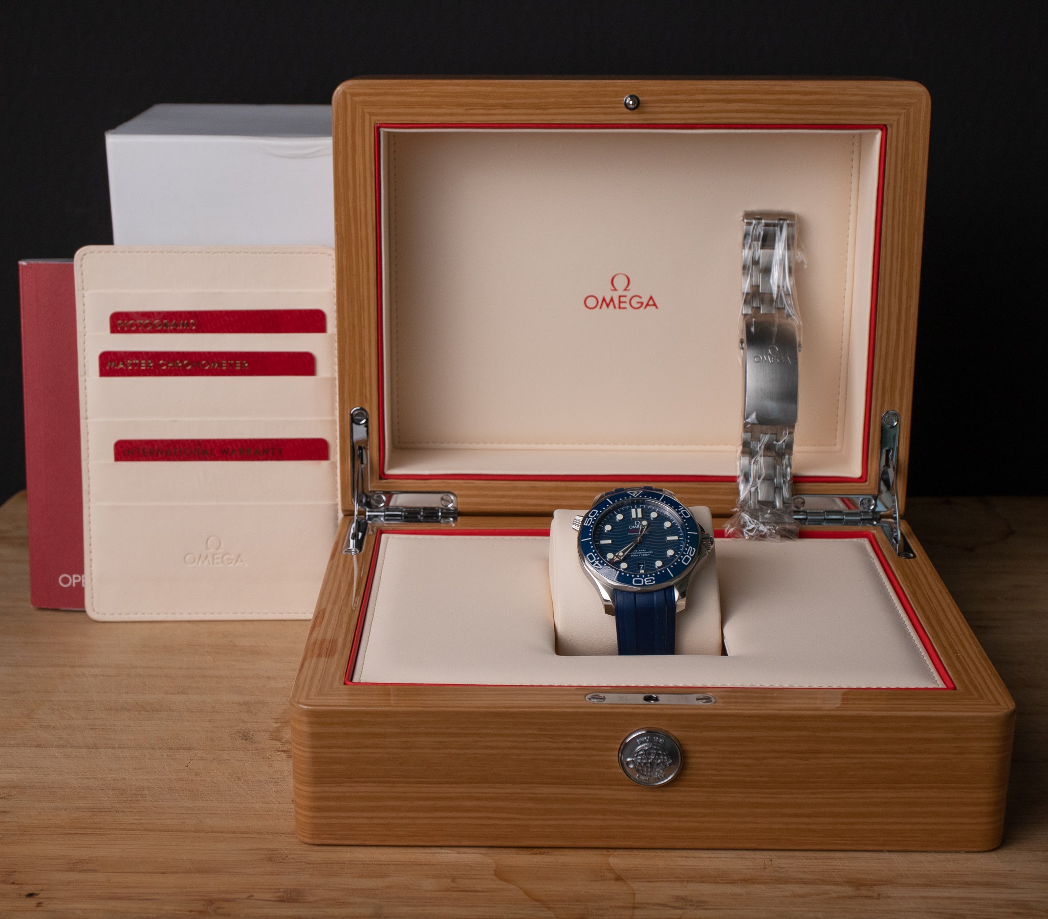 Pre-Owned: Omega Seamaster 300M