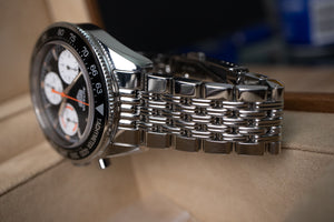 Tag Heuer Autavia Calibre Heuer 02 For Hodinkee