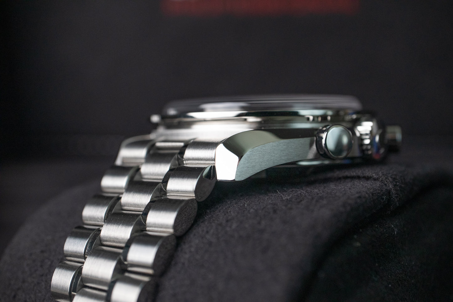 Omega Speedmaster 310.30.42.50.01.002 Sapphire