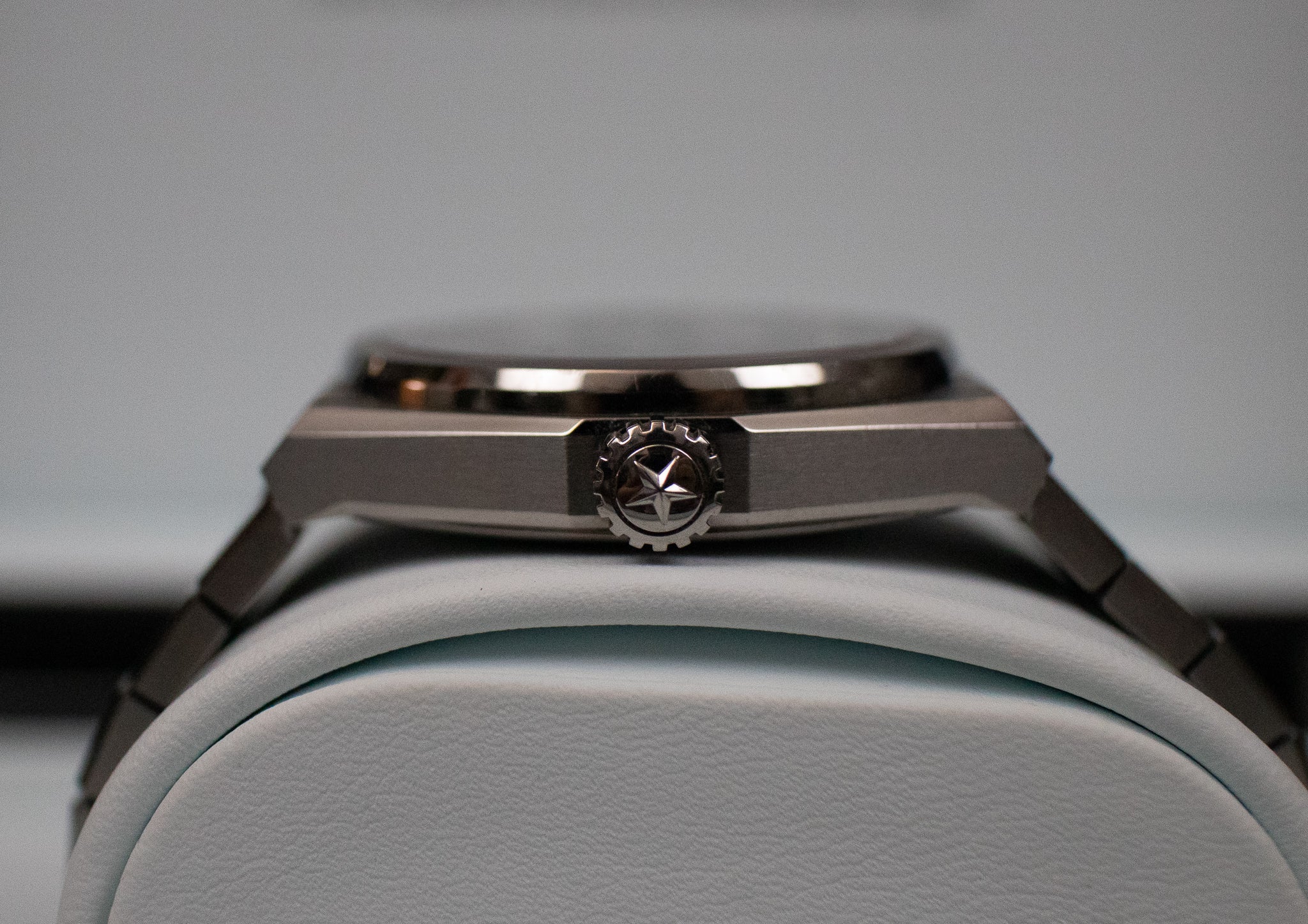Pre-Owned Zenith Defy Classic